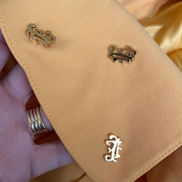 Louis Feraud 100% Wool Skirt & Jacket Suit Set - Picture 3 of 14